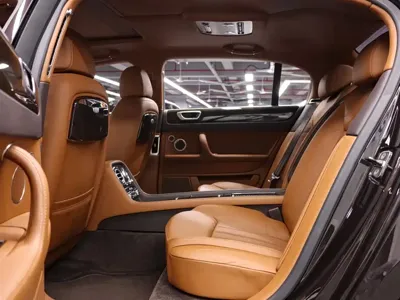 Bentley Flying Spur 2012, 21000 км, за 82105.53 USD - фото 18