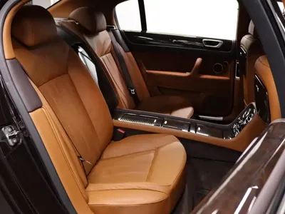 Bentley Flying Spur 2012, 21000 км, за 82105.53 USD - фото 23