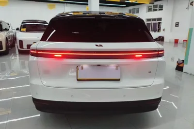 Li Auto Li Auto i6 2025, 800 км, за 38460 USD
