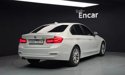 BMW 3-Series 2018, 183319 км, за 8196.73 USD