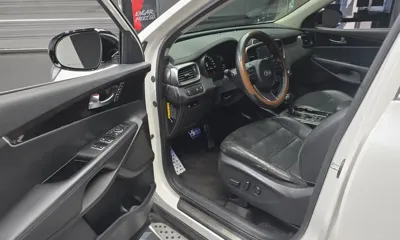 Kia Sorento 2015, 176974 км, за 6557.7 USD - фото 10