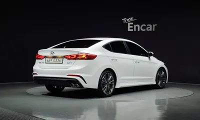 Hyundai Avante 2017, 88212 км, за 6502.89 USD