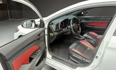 Hyundai Avante 2017, 88212 км, за 6502.89 USD - фото 11