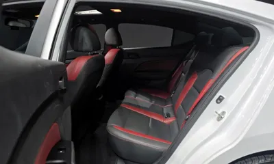 Hyundai Avante 2017, 88212 км, за 6502.89 USD - фото 13