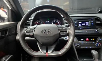 Hyundai Avante 2017, 88212 км, за 6502.89 USD - фото 14