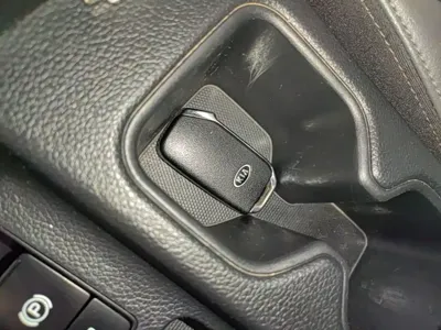 Kia Sportage 2019, 120800 км, за 7053.33 USD - фото 9