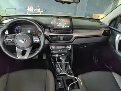 Kia Sportage 2019, 120800 км, за 7053.33 USD - фото 10