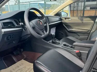 Volkswagen Lavida 2019, 80000 км, за 6197.48 USD - фото 6