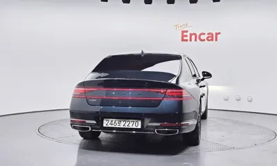 Genesis G90 2023, 115802 км, за 30553.2 USD