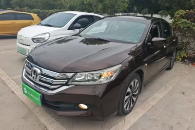 Honda Accord · 2014 год