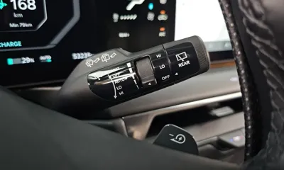 Kia EV9 2024, 53235 км, за 41348.3 USD - фото 44