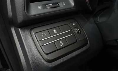 KG_Mobility_Ssangyong TIBOLI 2019, 42238 км, за 7806.41 USD - фото 17