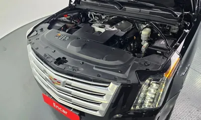 Cadillac Escalade 2018, 91959 км, за 23719.85 USD - фото 6