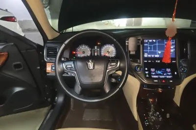 Toyota Crown 2015, 113900 км, за 17314 USD - фото 9