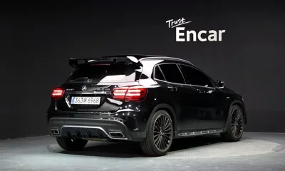 Mercedes-Benz GLA-Class 2018, 112833 км, за 13022.81 USD