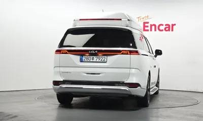 Kia Canival 2023, 46221 км, за 25141.13 USD