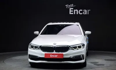BMW 5-Series 2018, 96928 км, за 13848.5 USD