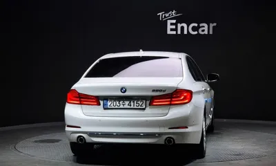 BMW 5-Series 2018, 96928 км, за 13848.5 USD