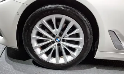 BMW 5-Series 2018, 96928 км, за 13848.5 USD