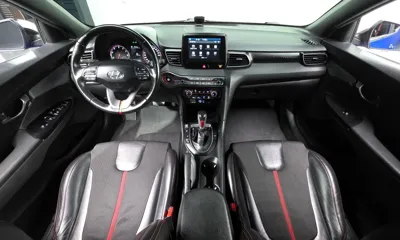 Hyundai Veloster 2018, 121478 км, за 5798.05 USD - фото 7