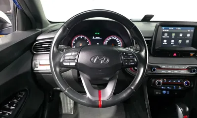 Hyundai Veloster 2018, 121478 км, за 5798.05 USD - фото 12