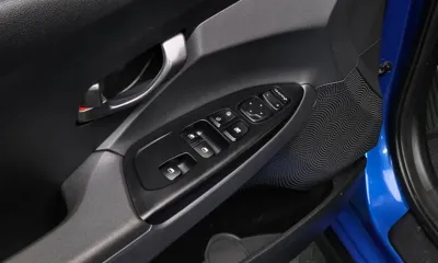 Hyundai Veloster 2018, 121478 км, за 5798.05 USD - фото 16