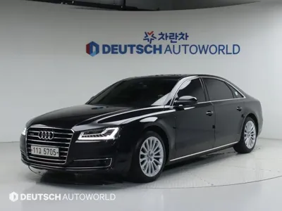Audi A8 · 2015 год