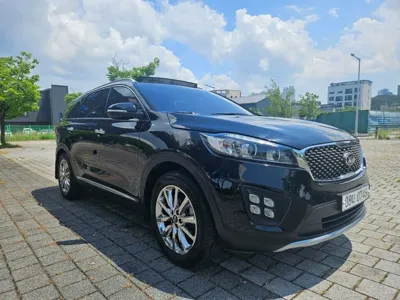 Kia Sorento 2016, 111840 км, за 8790.78 USD