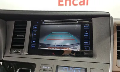 Toyota Sienna 2017, 87921 км, за 14115.86 USD - фото 15
