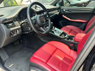Porsche Macan 2024, 52000 км, за 55194.67 USD - фото 8