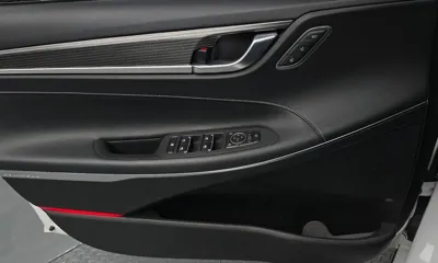 Hyundai Grandeur 2019, 88374 км, за 13674.54 USD - фото 24