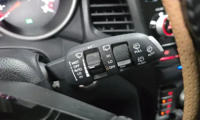 KG_Mobility_Ssangyong TIBOLI 2016, 50619 км, за 5942.63 USD - фото 31