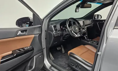 Kia Sportage 2021, 62435 км, за 15042.03 USD - фото 10