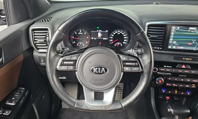 Kia Sportage 2021, 62435 км, за 15042.03 USD - фото 13
