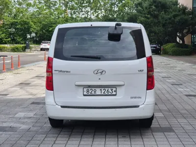Hyundai Starex 2016, 140682 км, за 6120.98 USD