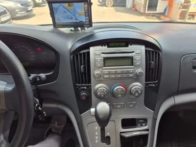 Hyundai Starex 2016, 140682 км, за 6120.98 USD - фото 11