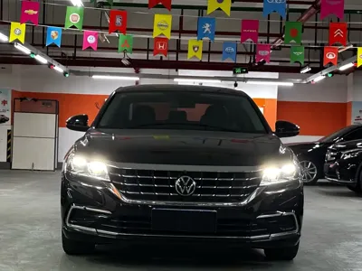 Volkswagen Passat 2021, 56000 км, за 11934.75 USD