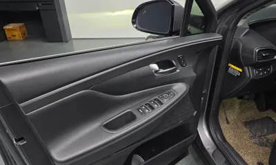 Hyundai Santafe 2020, 67441 км, за 14756.54 USD - фото 24