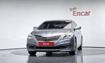 Hyundai Grandeur 2016, 98995 км, за 5156.01 USD