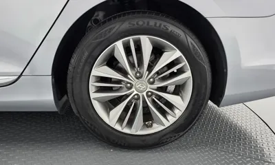 Hyundai Grandeur 2016, 98995 км, за 5156.01 USD - фото 21