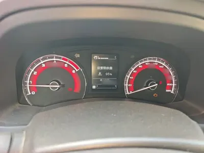 Isuzu Lingtuo 2022, 32500 км, за 13619.71 USD