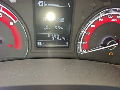 Isuzu Lingtuo 2022, 32500 км, за 13619.71 USD