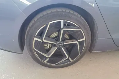 BYD Seal 2022, 68800 км, за 17562 USD - фото 11