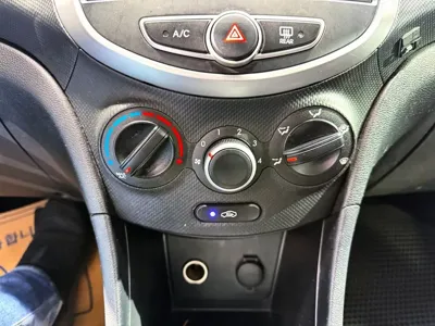 Hyundai Accent 2012, 198358 км, за 1772.35 USD - фото 13