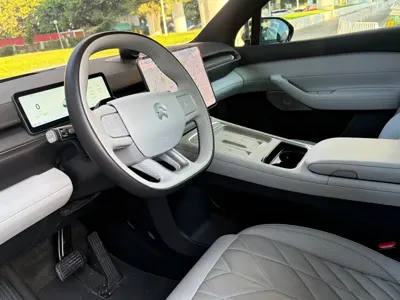 Nio ES6 2025, 10000 км, за 36329.19 USD