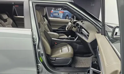 KG_Mobility_Ssangyong Torres 2023, 44626 км, за 12800.32 USD - фото 26