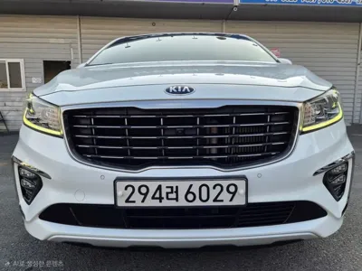 Kia Canival 2019, 98160 км, за 11093.61 USD