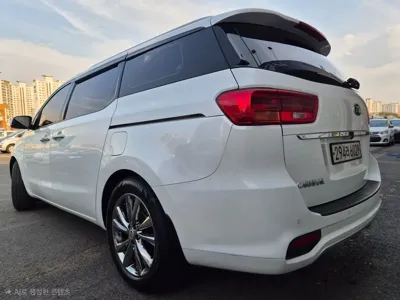 Kia Canival 2019, 98160 км, за 11004.75 USD - фото 6