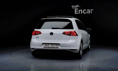 Volkswagen Golf 2015, 236251 км, за 5907.84 USD