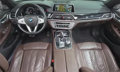 BMW 7-Series 2018, 144625 км, за 18701.89 USD - фото 7